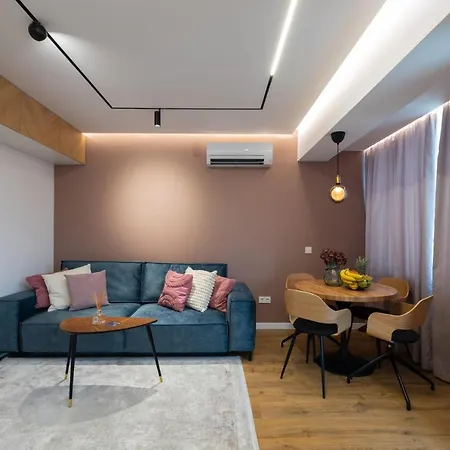 Opal Beachfront 바르나